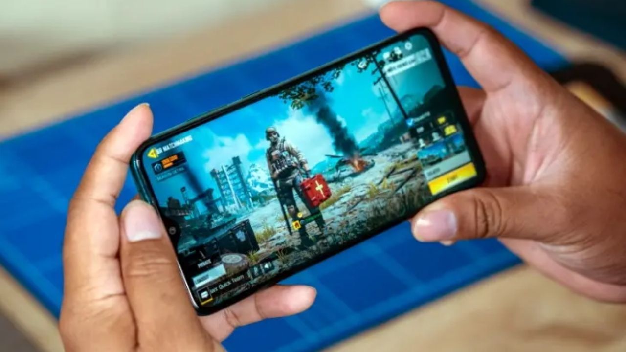 High Performance Gaming in Budget Smartphones: সস্তার স্মার্টফোনেও খেলা যাবে হাই-এন্ড অ্যান্ড্রয়েড গেম, এই টিপসগুলো মেনে চললেই হবে...