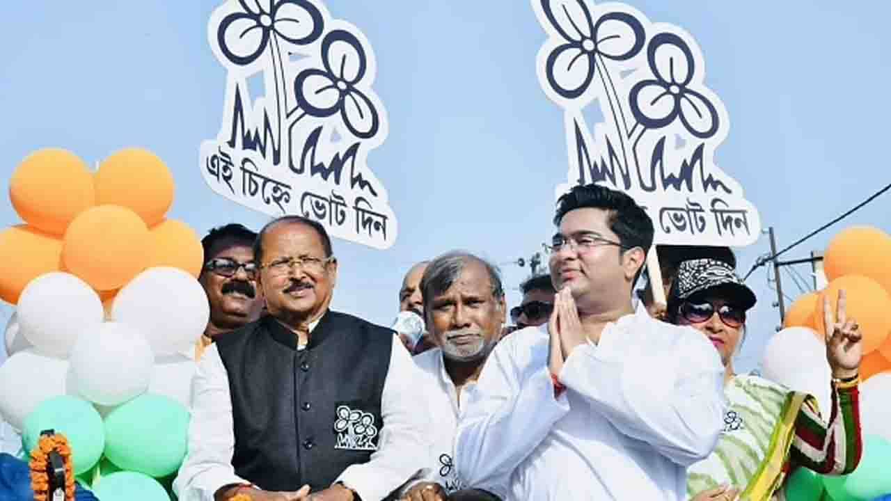 Subrata Mukherjee: অভিভাবকের প্রয়াণে শোকস্তব্ধ অভিষেক, মনে করালেন পারিবারিক সম্পর্কের কথা