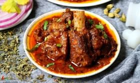 Mutton Curry Recipe: গোলবাড়ির মতোন কালো মটন কারিতে জমে উঠুক উইকেন্ডের ডিনার! রইল তার রেসিপি Mutton Curry Recipe: গোলবাড়ির মতোন কালো মটন কারিতে জমে উঠুক উইকেন্ডের ডিনার! রইল তার রেসিপি
