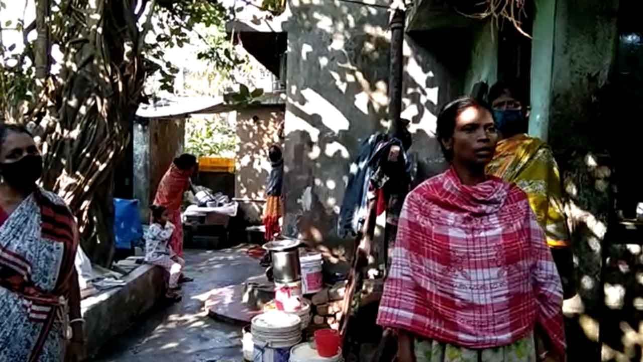 Kolkata Body Recovered: ফুটপাতের ওপর উপুড় হয়ে পড়েছিল দেহ, বেহালায় দেহ উদ্ধার