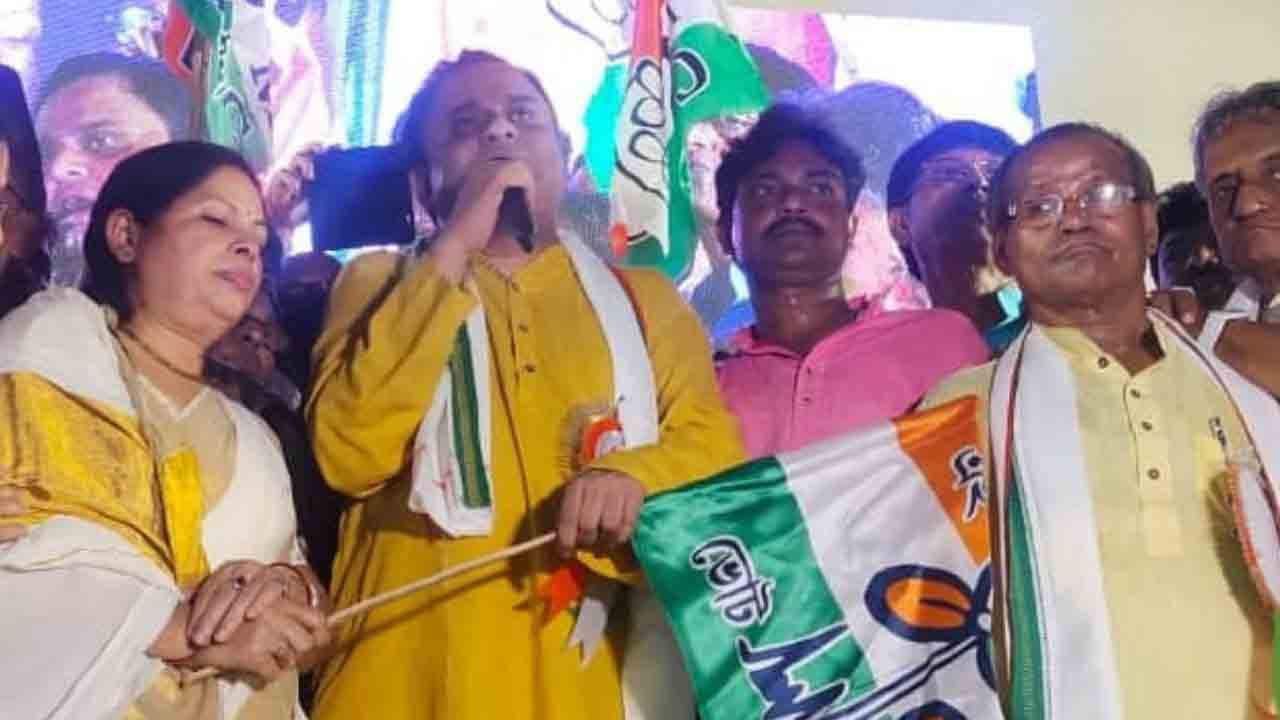 Moidul Islam joins TMC: যাঁর বিরুদ্ধে আন্দোলন তাঁর হাত থেকেই পতাকা তুলে মইদুল আজ তৃণমূলে