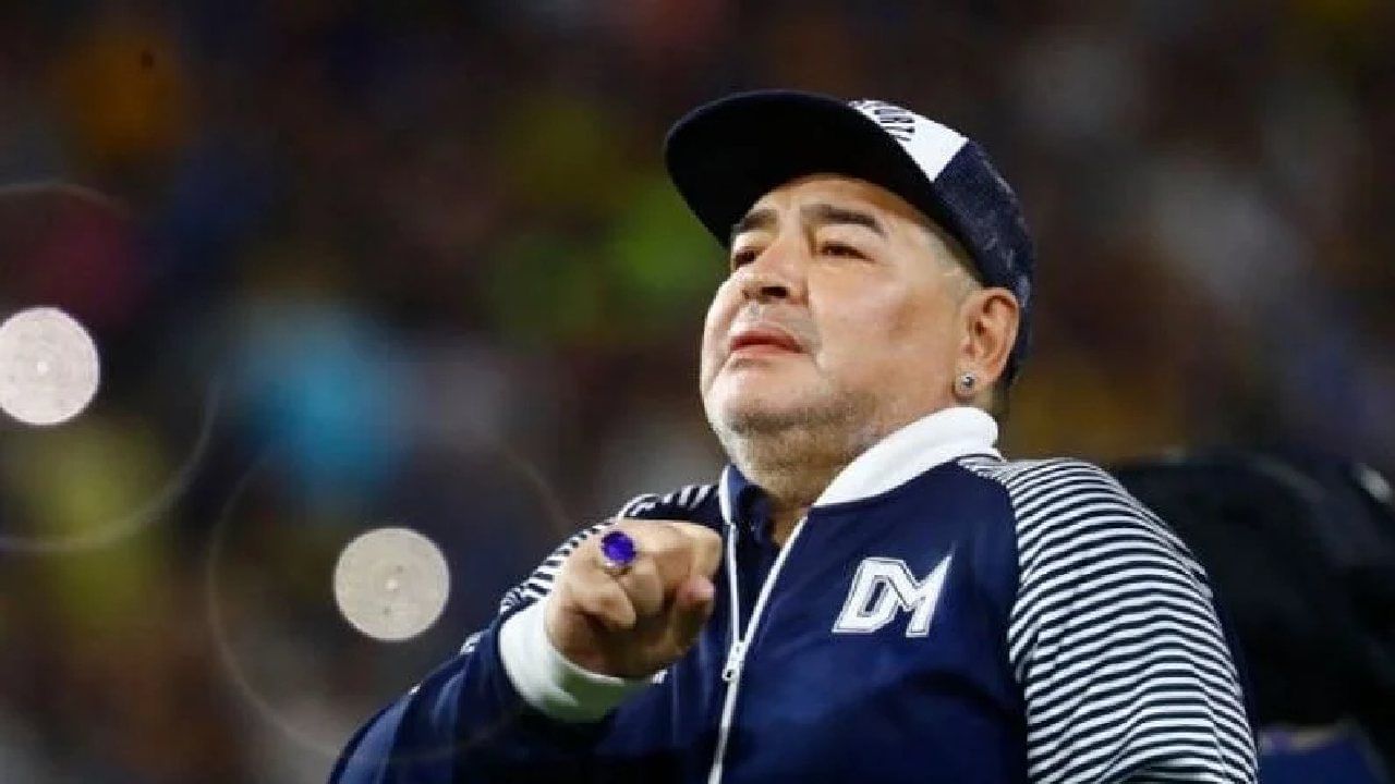 Diego Maradona: সমাধিক্ষেত্র তৈরি হোক, দাবি মারাদোনার পরিবারের