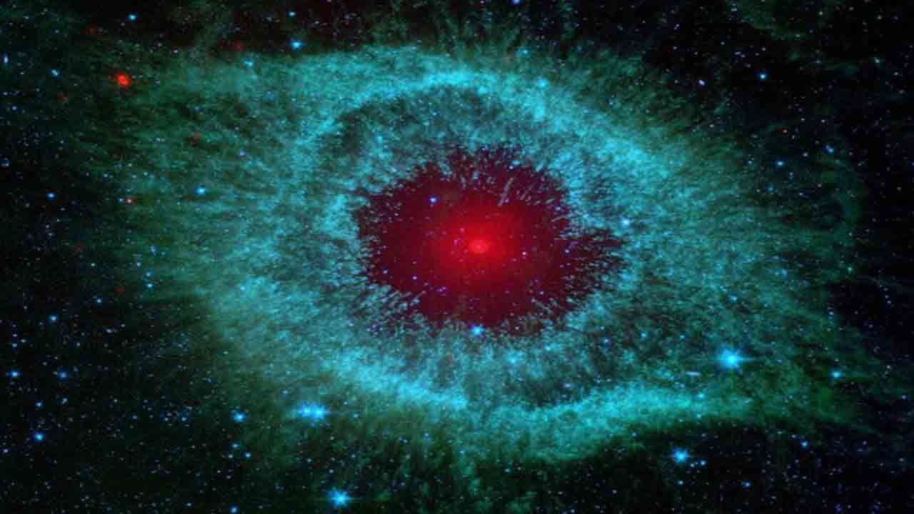 Helix Nebula: দৈত্যাকার লাল চোখের নীহারিকা! হেলিক্স নেবুলার রূপে মুগ্ধ নেট দুনিয়া, ছবি শেয়ার করেছে নাসা
