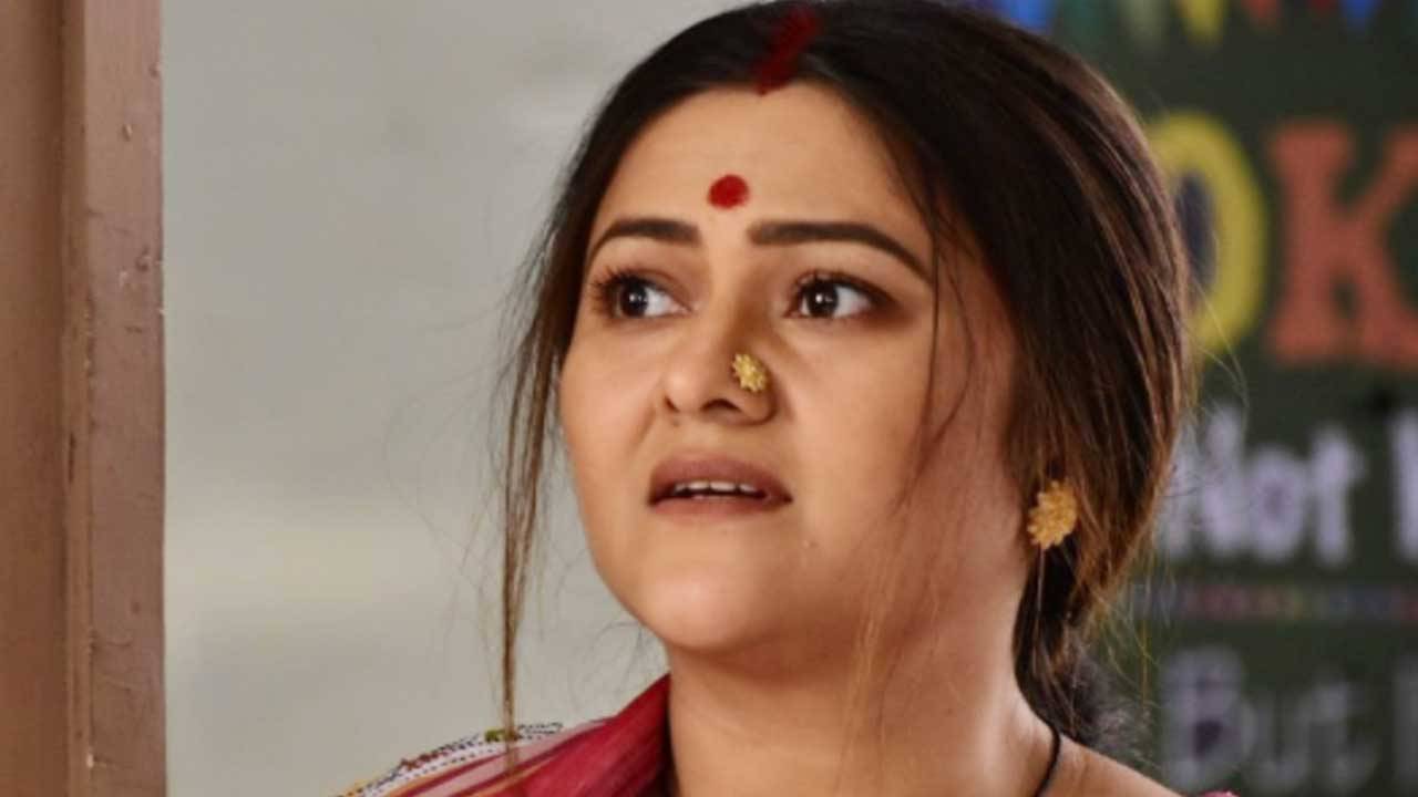 Koneenica Banerjee: ‘আয় তবে সহচরী’র সেটে কনীনিকার প্রিয় মানুষের জন্মদিন, কে তিনি?