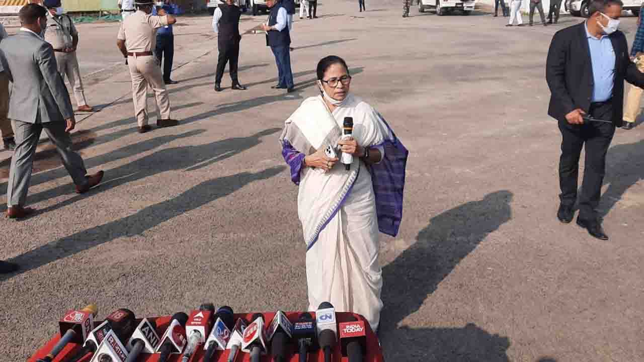 Mamata Banerjee Mumbai Visit: সিদ্ধি বিনায়ক মন্দিরে যাবেন মমতা, বৈঠক হবে আদিত্য-পাওয়ারের সঙ্গে