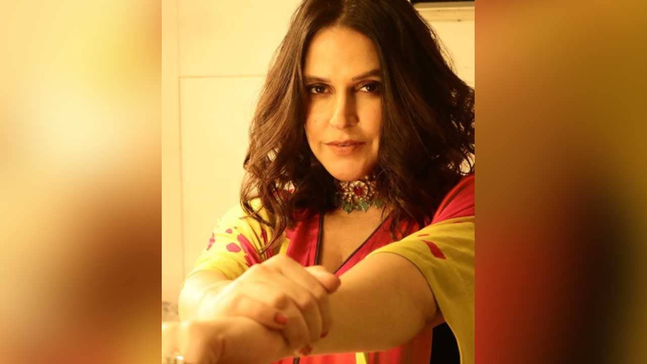 Neha Dhupia: জীবনের প্রিয় দুই পুরুষকে এক ফ্রেমে পেলেন নেহা ধুপিয়া