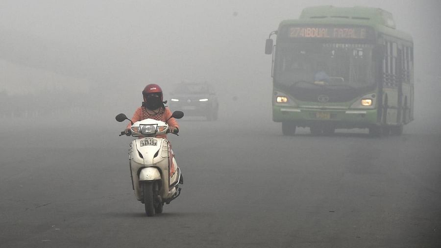 Delhi AQI: দীপাবলি পরবর্তী রাজধানীতে বাতাসের গুণগত মান বিগত ৫ বছরে সর্বনিকৃষ্ট