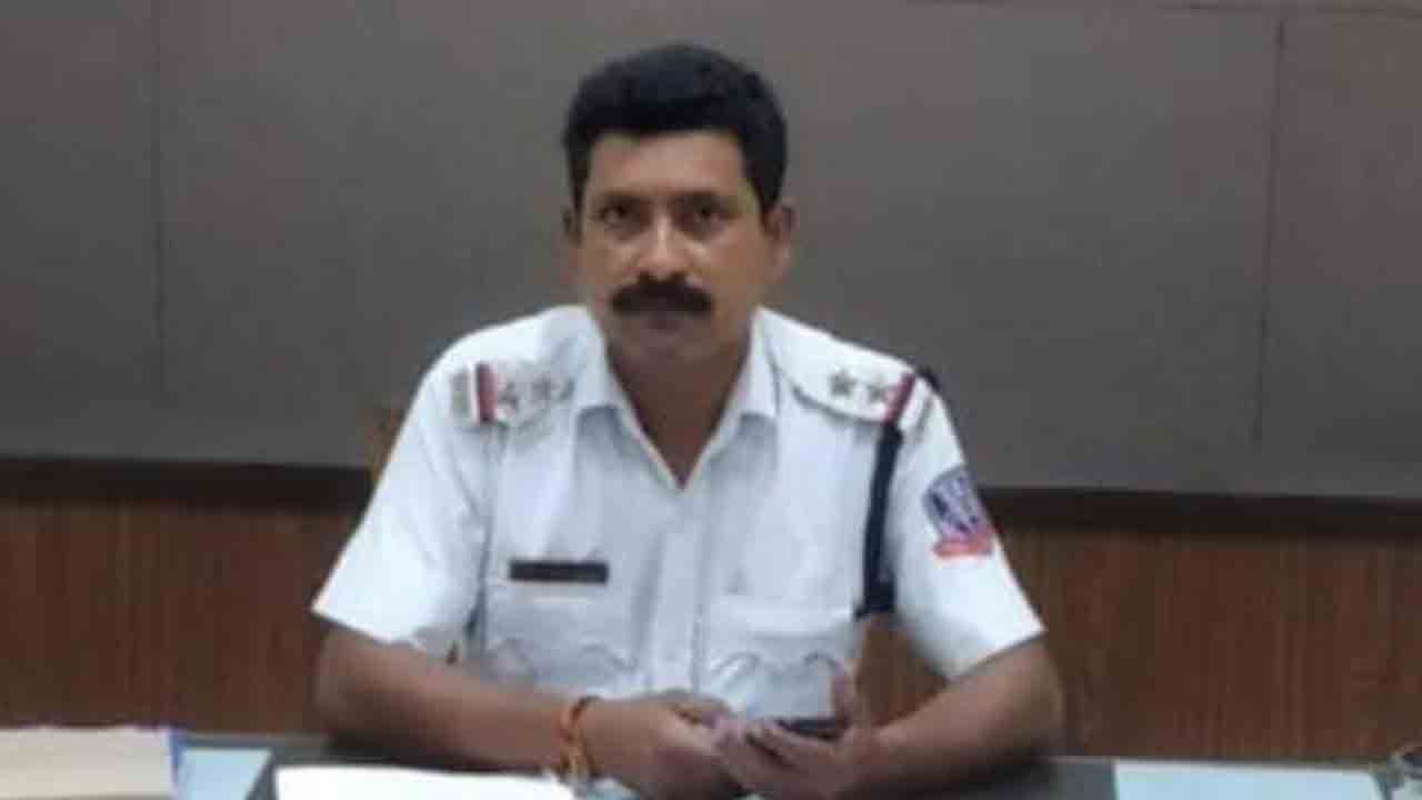 Body of Police Sub-Inspector: দেহ উদ্ধারের এক মাস পর শনাক্ত পুলিশকর্মীর দেহ, গাফিলতি কোথায়? উঠছে প্রশ্ন