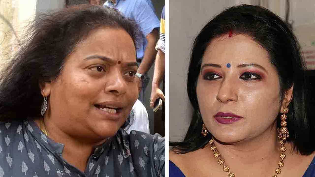 Baisakhi Banerjee VS Ratna Chatterjee: শোভনের ওয়ার্ডে প্রার্থী রত্না, ওদিকে পর্ণশ্রীর বাড়ি ছাড়ার নোটিস পাঠালেন বৈশাখী Baisakhi Banerjee VS Ratna Chatterjee: শোভনের ওয়ার্ডে প্রার্থী রত্না, ওদিকে পর্ণশ্রীর বাড়ি ছাড়ার নোটিস পাঠালেন বৈশাখী
