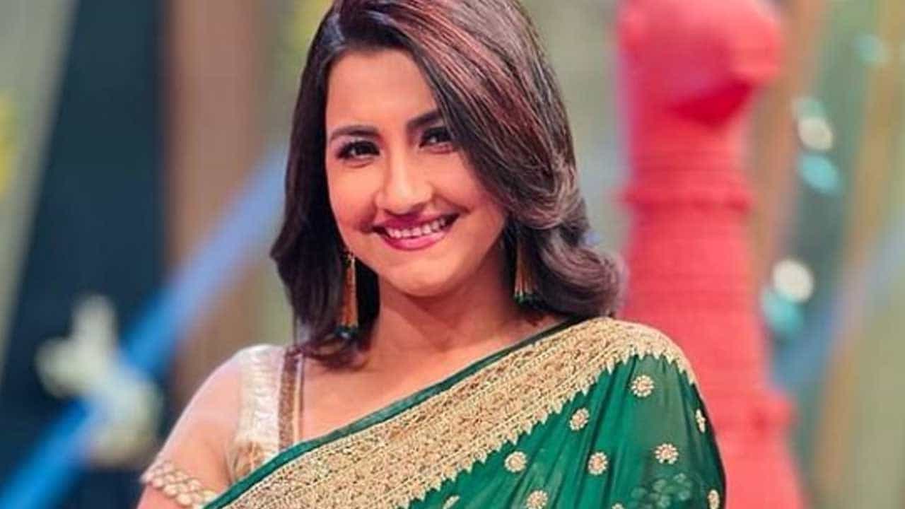 Rachna Banerjee: ‘দিদি নম্বর ওয়ান’-এর মঞ্চে ফের ফিরলেন রচনা Rachna Banerjee: ‘দিদি নম্বর ওয়ান’-এর মঞ্চে ফের ফিরলেন রচনা