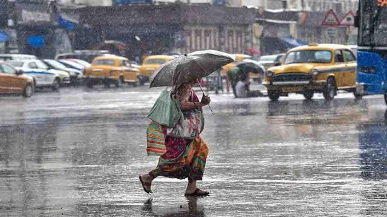 Weather Update: আজও দিনভর চলবে বৃষ্টি! কতদিন নাগাড়ে বৃষ্টি দক্ষিণবঙ্গে-কলকাতায়? জানাল আবহাওয়া দফতর