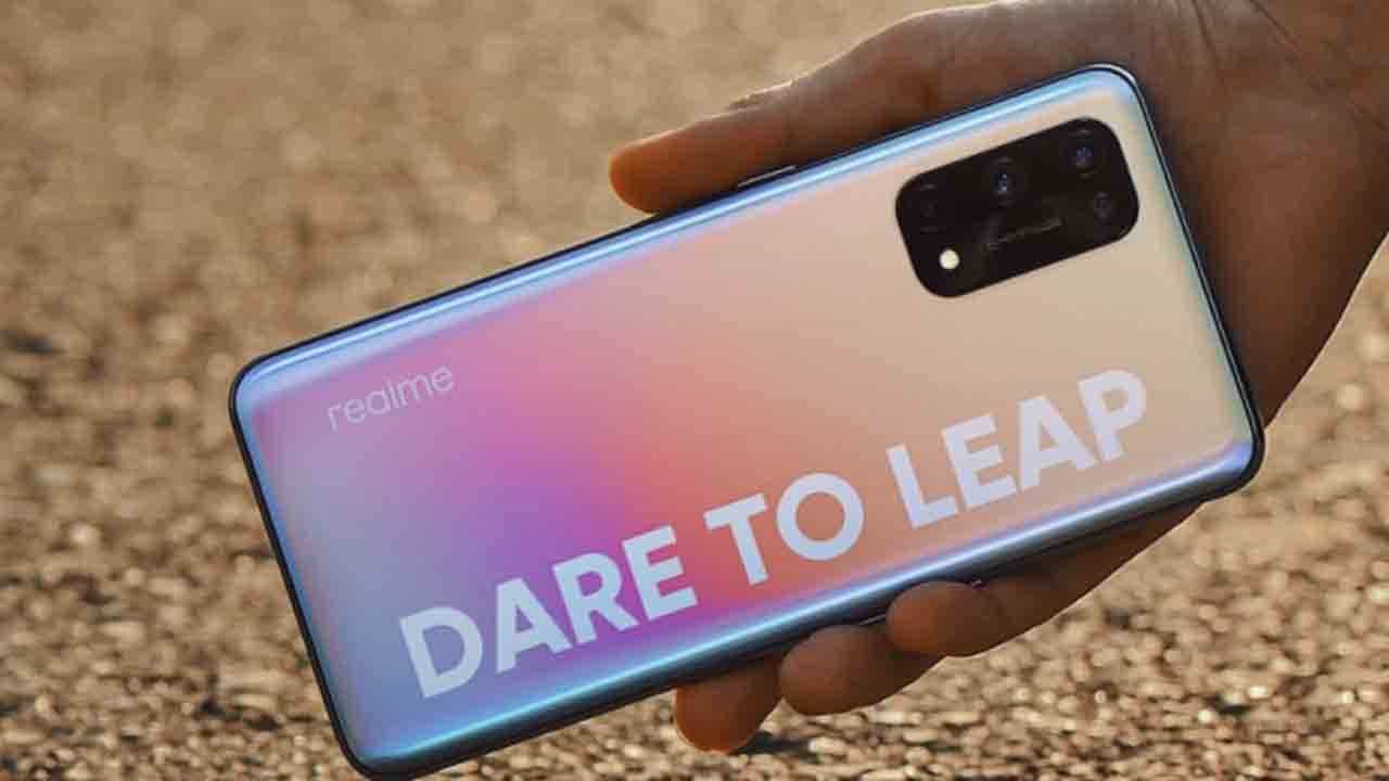Realme: নতুন প্রিমিয়াম স্মার্টফোন নিয়ে কাজ শুরু করেছে রিয়েলমি, লঞ্চ হতে পারে আগামী বছরের শুরুতেই Realme: নতুন প্রিমিয়াম স্মার্টফোন নিয়ে কাজ শুরু করেছে রিয়েলমি, লঞ্চ হতে পারে আগামী বছরের শুরুতেই