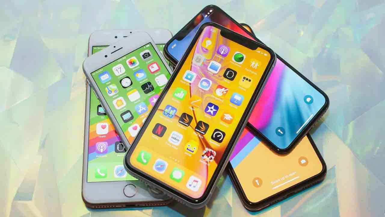 Best Smartphones: ২০ হাজার টাকার কমে ভারতে কোন কোন স্মার্টফোন পাওয়া যায়? দেখে নিন