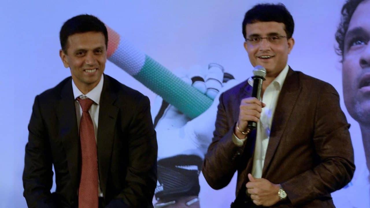 দ্রাবিড়কে কোচ করা নিয়ে মজার তথ্য সৌরভের