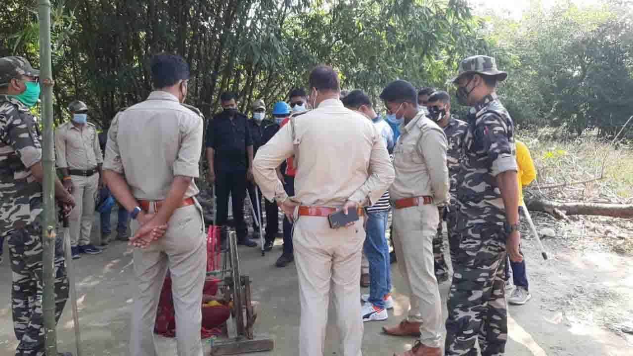 TMC: 'বিজেপি ছেড়ে হঠাত্‍ করে দলে এসেছে', তৃণমূলের বিজয়মিছিলে চলল বোমাবাজি!