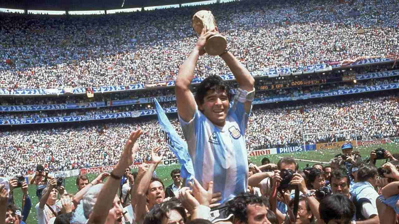 Diego Maradona: আজ বিশ্ব জুড়ে শুধুই মারাদোনা-আরাধনা