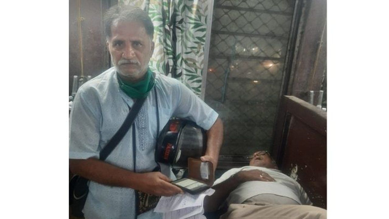 Kolkata: চলন্ত গাড়িতে সেরিব্রাল অ্যাটাক! গ্রিন করিডোরে যাত্রী সমেত বাস ঢুকল হাসপাতালে