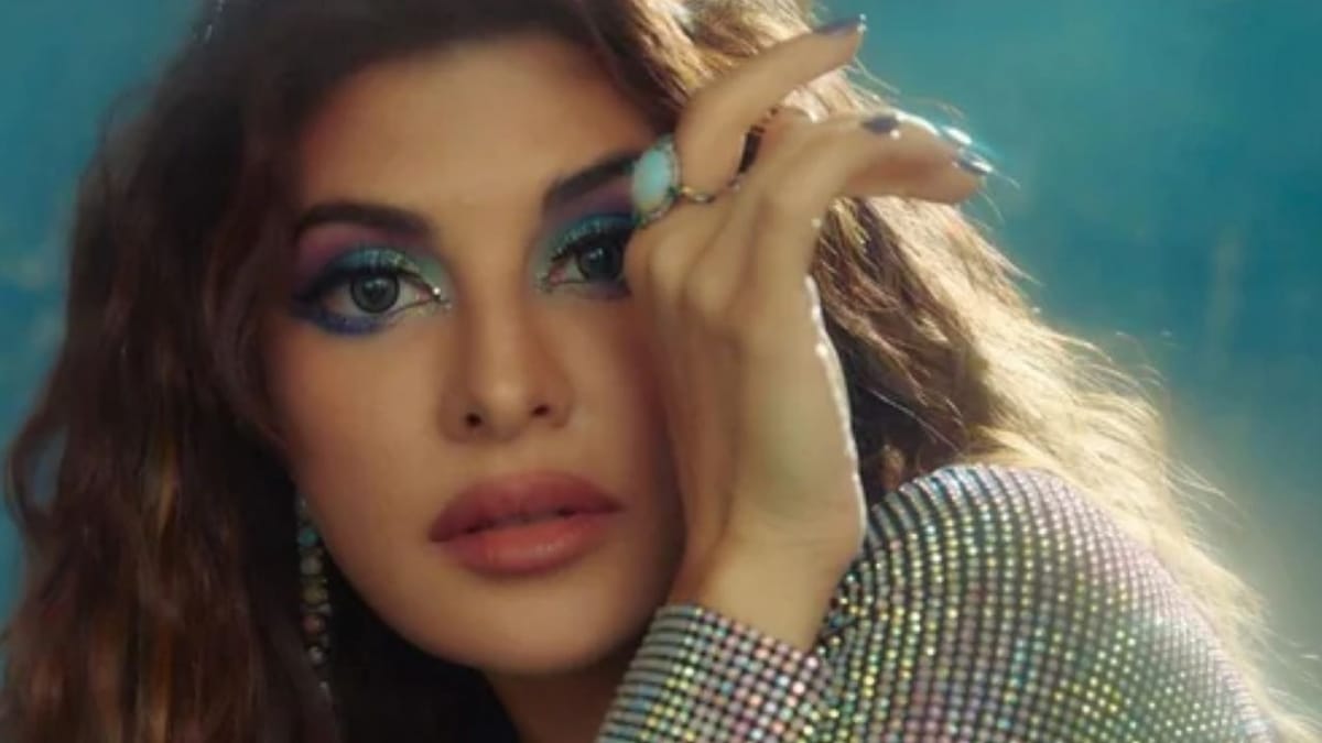 Halloween Fashion 2021 জলপরীর বেশে নিজেকে সাজালেন জ্যাকলিন ফার্নান্ডেজ, ছবি দেখে মুগ্ধ নেটপাড়া