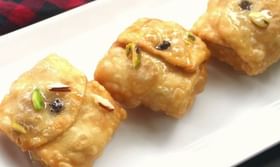 Special Recipe: ভাইফোঁটায় স্পেশাল কিছু করতে চান? ভাইদের চমক দিতে চটপট বানান বাংলার এই প্রাচীন মিষ্টি Special Recipe: ভাইফোঁটায় স্পেশাল কিছু করতে চান? ভাইদের চমক দিতে চটপট বানান বাংলার এই প্রাচীন মিষ্টি