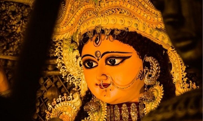 Jagadhhatri Puja: থাকছে ক্যামেরার নজরদারি ও কড়া পুলিশি প্রহরা, রাতের নিষেধাজ্ঞায় ধোঁয়াশা নিয়েই শুরু হচ্ছে চন্দননগরের জগদ্ধাত্রী পুজো