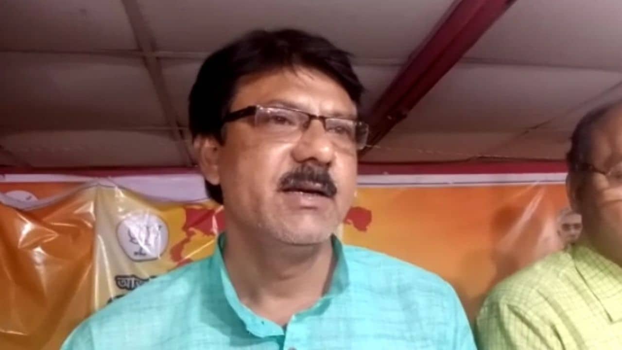 BJP leader resigns: এবার সাধারণ ভোটার হয়ে থাকব! দল থেকে পদত্যাগ করে জানালেন বিজেপি নেতা