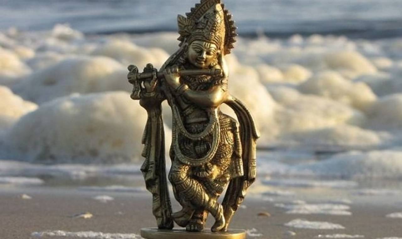 Margashirsha 2021: কোন মাস কৃষ্ণের সবচেয়ে বেশি প্রিয়? গ্রহদোষ কাটতে এই মাসে তিনটি নিয়ম মানুন