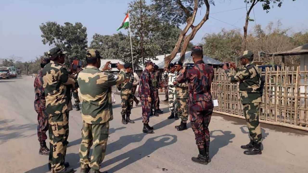 BSF BGB meeting: কলকাতায় বৈঠকে ভারত-বাংলাদেশ সীমান্ত রক্ষী বাহিনী, উঠতে পারে গরু-সোনা পাচার প্রসঙ্গ