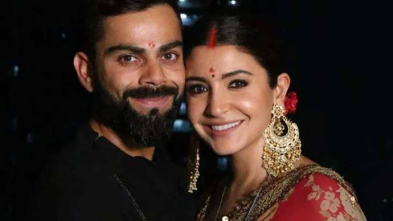 Virat Anushka: অনুষ্কা-বিরাটের ভার্চুয়াল প্রেম, নায়িকার কোন ছবি দেখে আপ্লুত ক্রিকেটার?