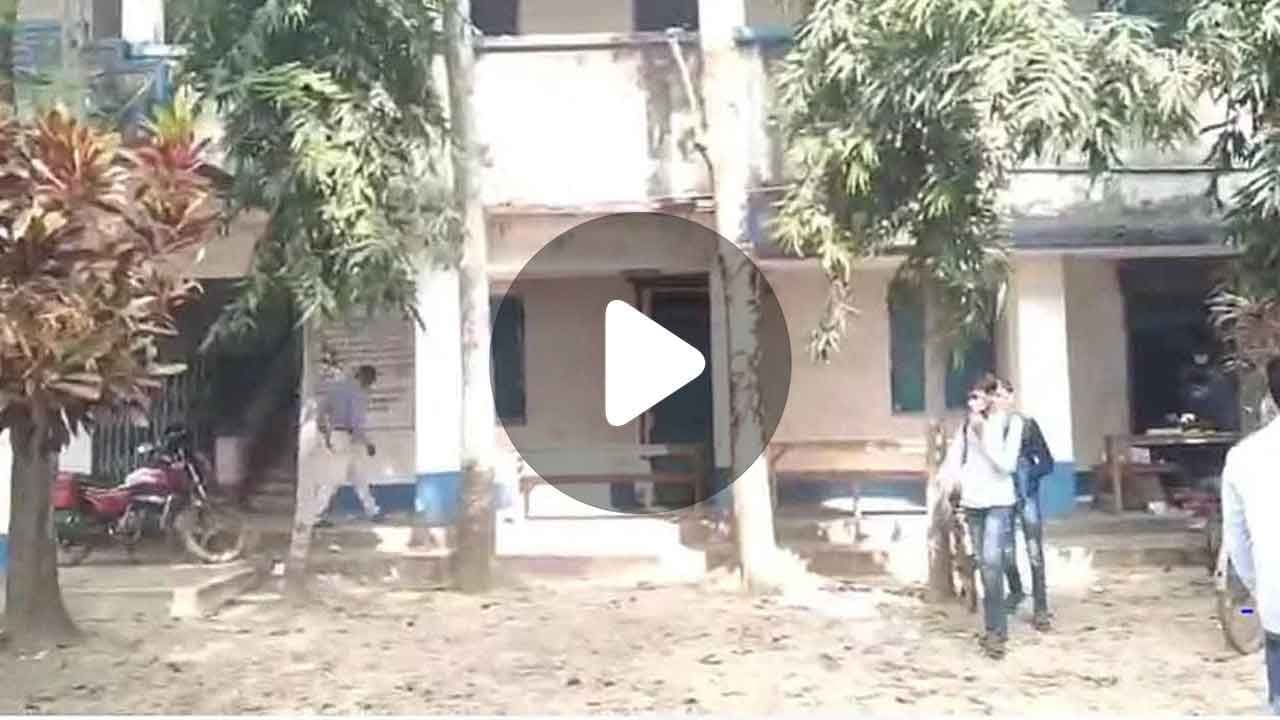 Paschim Medinipur School’s Video: ফাঁকা ক্লাসরুমে দেদার ধূমপান, চুম্বন! TV9-এ খবর প্রকাশ হতেই তড়িঘড়ি পদক্ষেপ শিক্ষা দফতরের