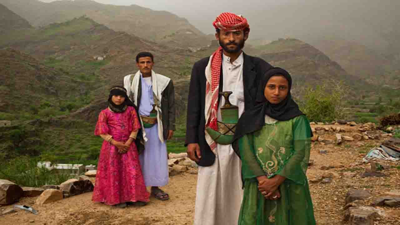 Afghanistan Child Marriage:আফগানিস্তানে বাড়ল বাল্য বিবাহের সংখ্যা, দু’মুঠো খাবারের জন্য বিকোচ্ছে নিষ্পাপ শিশুকন্যারা