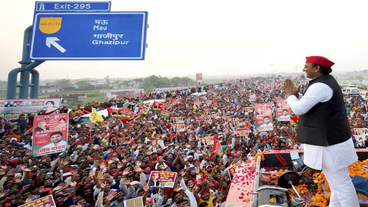 Akhilesh Yadav on Contesting UP Election: দল চাইলেই নির্বাচনে লড়তে পারি, বিজেপিকে সাফ করতে সুর বদল অখিলেশের