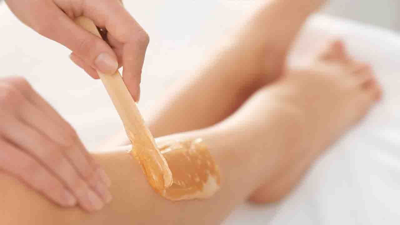 Waxing: ওয়াক্সিং তো করাবেন, তার আগে এর ক্ষতিকারক দিকটা সম্পর্কেও অবগত হয়ে নিন