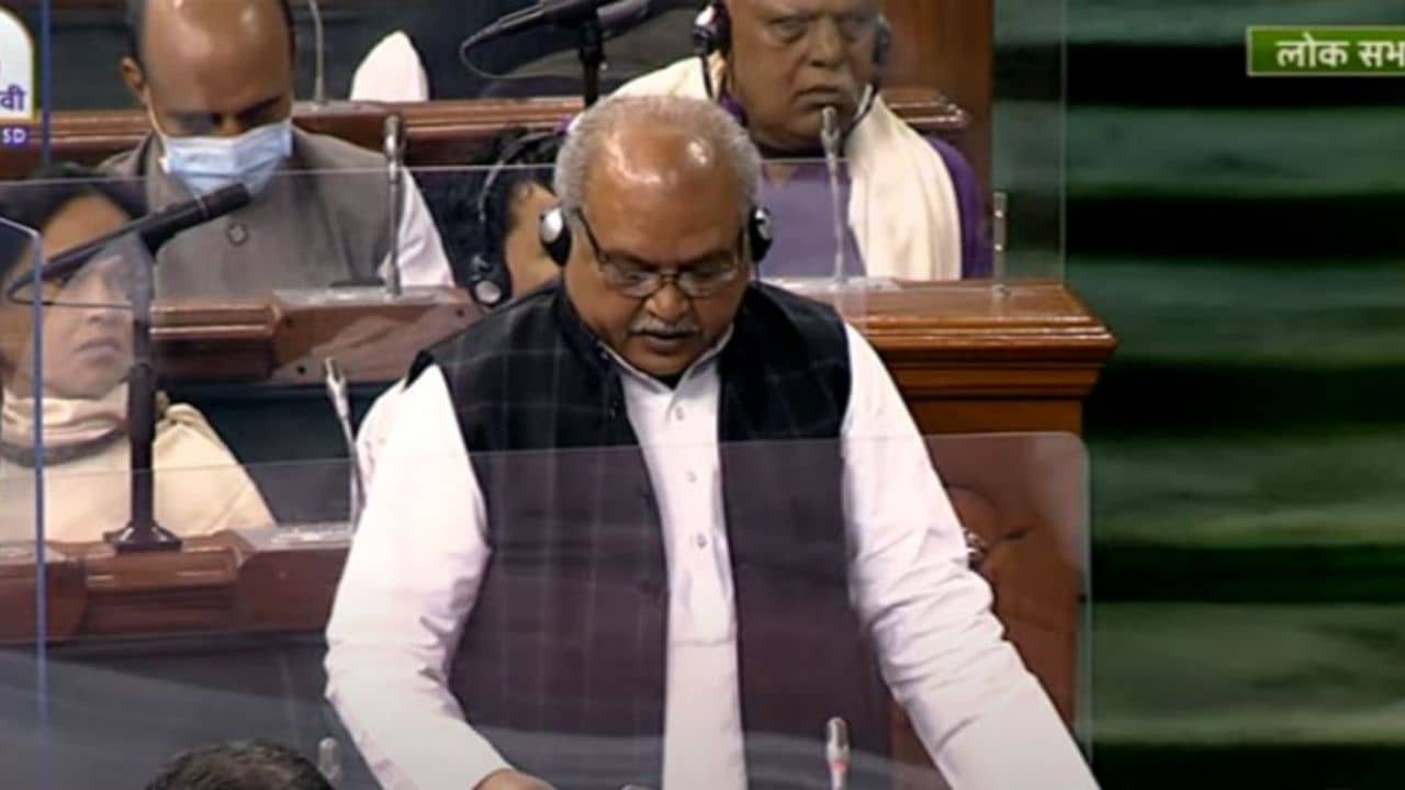 Farm Laws Repeal Bill: বিতর্কের মাঝেই লোকসভায় পাশ হল কৃষি আইন প্রত্যাহার বিল, ফের স্থগিত অধিবেশন