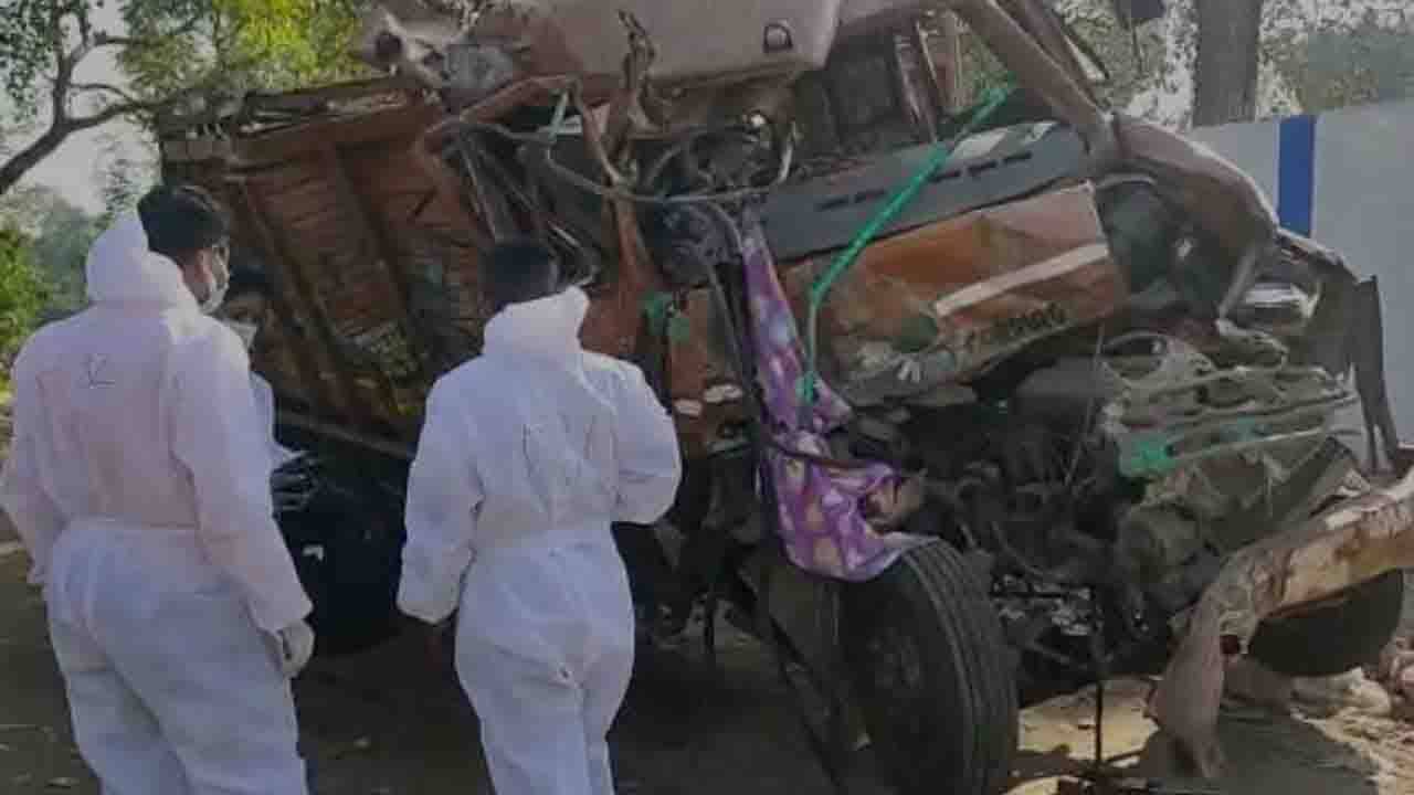 Nadia Road Accident: গতির বলি হয়েছিলেন ১৮, অবশেষে ফুলবাড়ির দুর্ঘটনাস্থলে বিশেষ ফরেনসিক দল