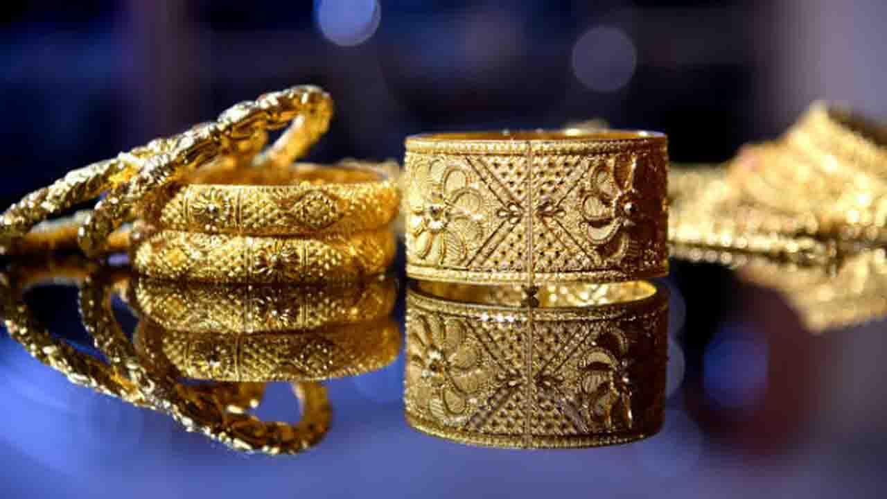 Gold Price Today: সোনা পৌঁছলো ৫০ হাজারের দোড়গোড়ায়, জানুন রুপো বাড়ল কত
