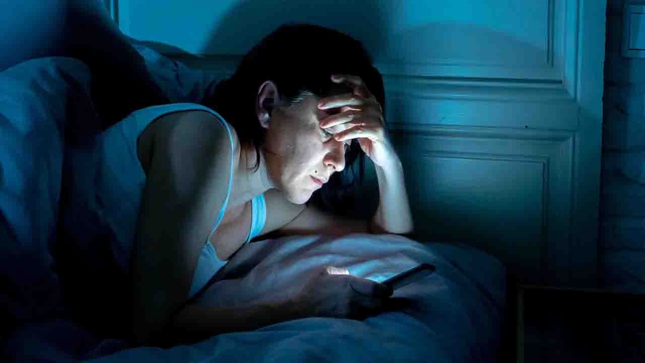 Insomnia: অনিদ্রার সমস্যা বাড়িয়ে তুলতে পারে ডায়বেটিসের ঝুঁকি! দাবি জানাচ্ছে গবেষণা