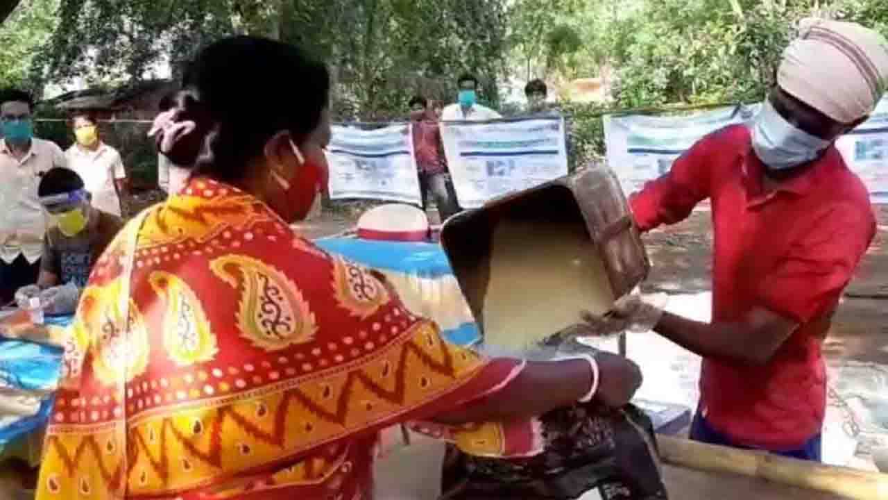 West Bengal Job: লিখিত পরীক্ষা ছাড়াই কর্মী নিয়োগ চলছে রাজ্যের খাদ্য দফতরে, জানুন আবেদন পদ্ধতি