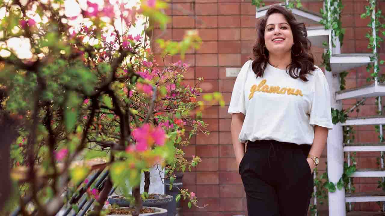 Mallika Dua: বাবার ভুয়ো মৃত্যু সংবাদ নিয়ে মুখ খুললেন কন্যা মল্লিকা দুয়া