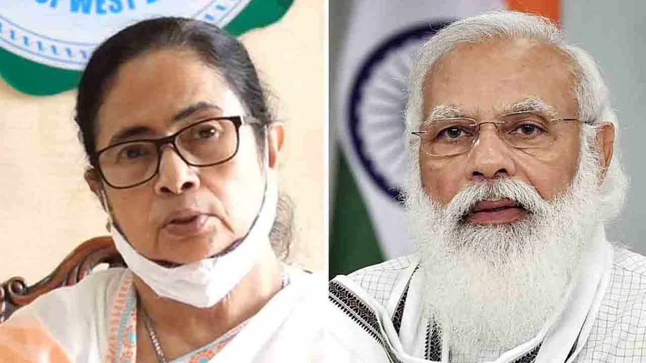 Mamata Banerjee Delhi Visit: প্রধানমন্ত্রীর সঙ্গে বিএসএফ ইস্যুতে কথা বলতেই দিল্লি সফর, জানিয়ে গেলেন মমতা