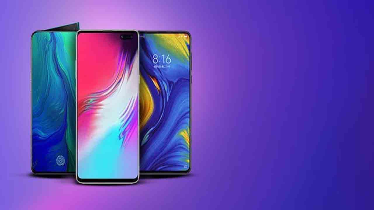 Motorola: ডিসেম্বরে দুটো নতুন স্মার্টফোন লঞ্চ করতে চলেছে মোটোরোলা, থাকতে পারে স্ন্যাপড্রাগন প্রসেসর