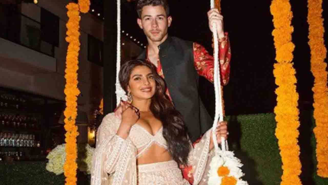 Priyanka-Nick: প্রথম বাড়িতে প্রথম দিওয়ালি, মার্কিনবাসীদের সম্মান পেয়ে আবেগতাড়িত প্রিয়াঙ্কা