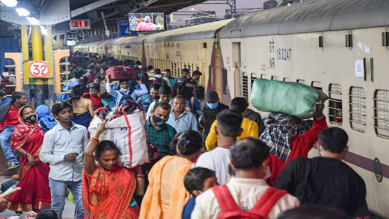 Rail Service: বড় ঘোষণা! করোনার ধাক্কা কাটিয়ে ২০ মাস পর ফের স্বাভাবিক হচ্ছে রেল পরিষেবা