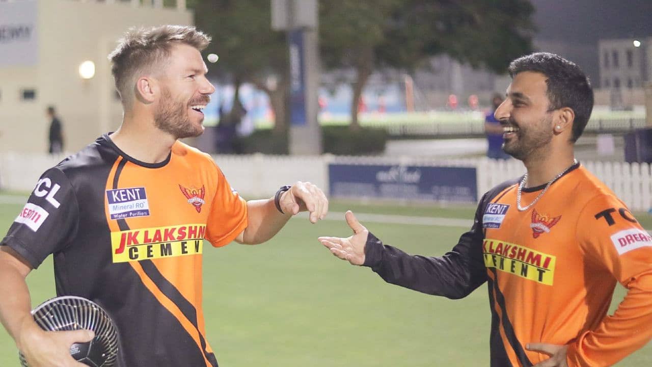 T20 World Cup 2021: চোয়াল চাপা জেদই ওর সাফল্যের কারণ, বললেন ওয়ার্নারের বন্ধু শ্রীবত্স