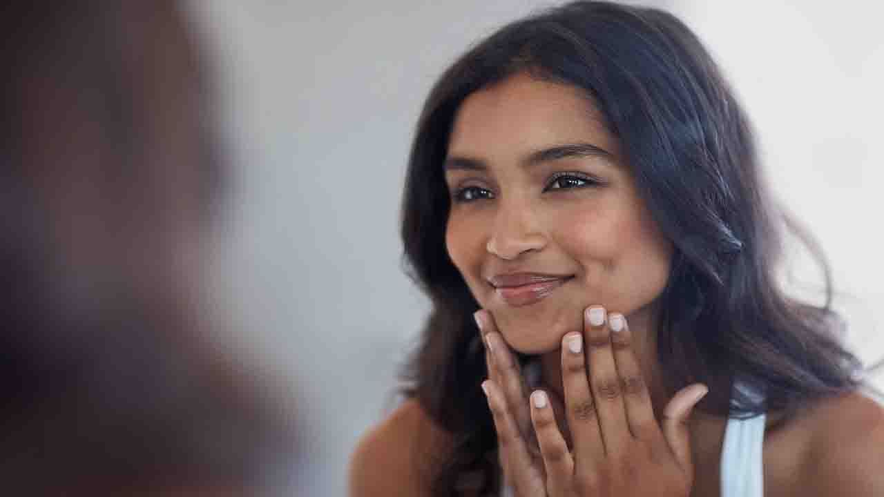 Skin Care ত্বক যেমনই হোক, শীতে এর একটু বেশি খেয়াল রাখতে হয়