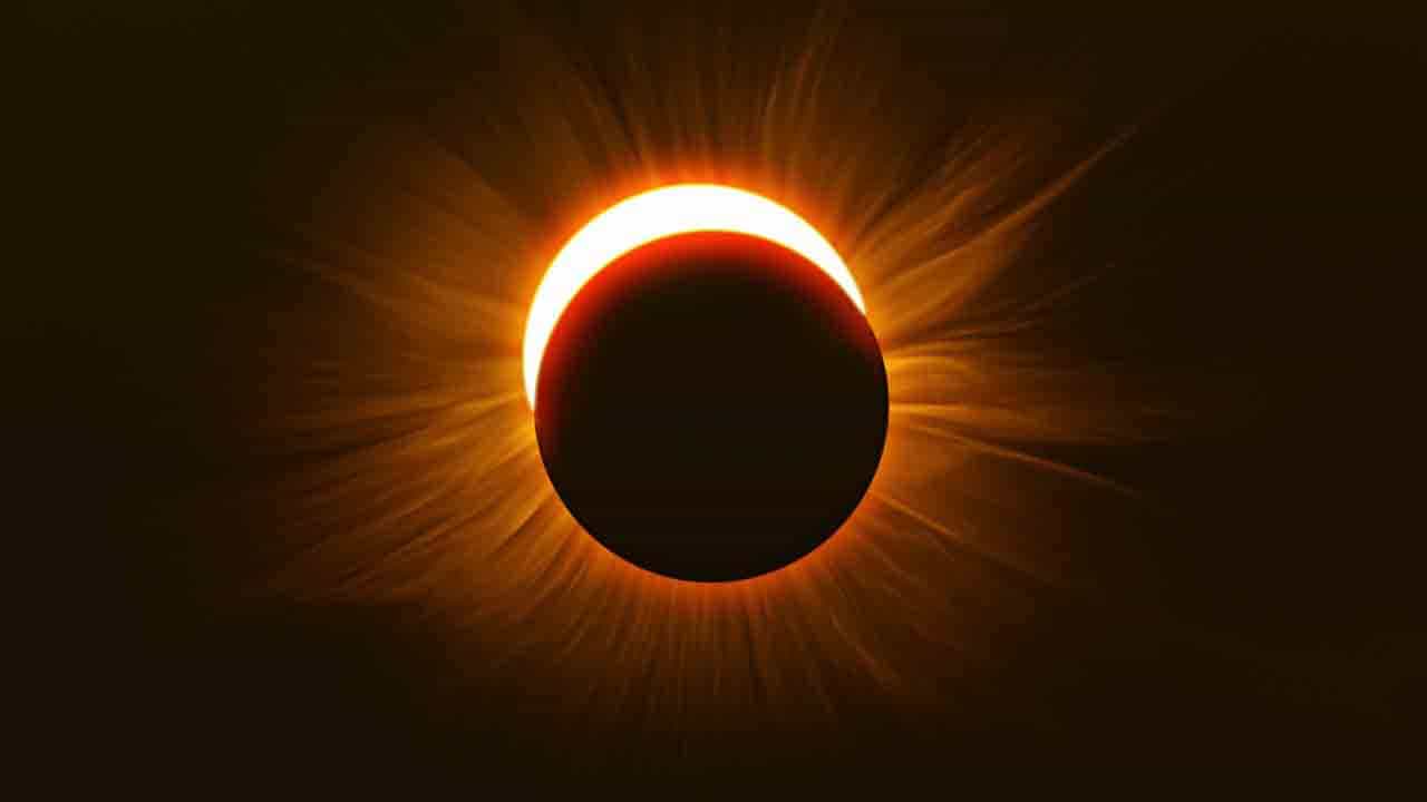Last Solar Eclipse of 2021: বছরের শেষ সূর্যগ্রহণ কবে? ভারত থেকে কি দেখা যাবে এই গ্রহণ? Last Solar Eclipse of 2021: বছরের শেষ সূর্যগ্রহণ কবে? ভারত থেকে কি দেখা যাবে এই গ্রহণ?