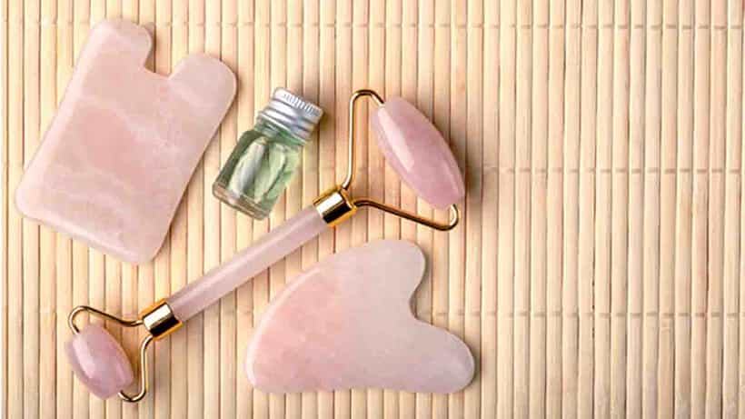 Skin Care: ফেসিয়াল টুল থেকে শুরু করে ঘরোয়া প্রতিকার, আগামী বছরে স্কিন কেয়ার ট্রেন্ডে কী পরিবর্তন আসতে চলেছে জানেন?