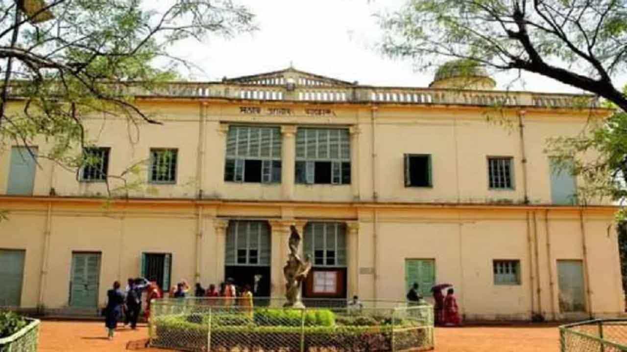 Visva-Bharati University: পাহাড়ি বাংলোয় রয়েছে 'গীতাঞ্জলি'র স্মৃতি, বিশ্বভারতীর ক্যাম্পাস তৈরিতে বিনা শুল্কেই জমি দিল উত্তরাখণ্ড সরকার Visva-Bharati University: পাহাড়ি বাংলোয় রয়েছে 'গীতাঞ্জলি'র স্মৃতি, বিশ্বভারতীর ক্যাম্পাস তৈরিতে বিনা শুল্কেই জমি দিল উত্তরাখণ্ড সরকার