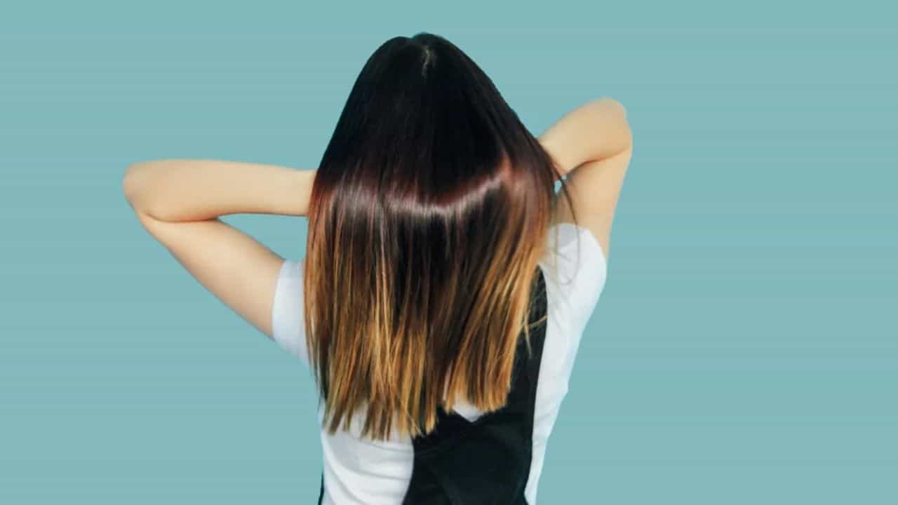 Hair Straightening: চুল স্ট্রেট করার জন্য এই কয়েকটি ঘরোয়া পদ্ধতি মেনে চললেই হবে... Hair Straightening: চুল স্ট্রেট করার জন্য এই কয়েকটি ঘরোয়া পদ্ধতি মেনে চললেই হবে...