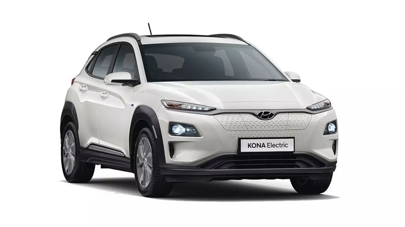 Hyundai Kona EV - Hyundai Kona Electric को भारत में पहली इलेक्ट्रिक कार के रूप में लॉन्च किया गया था। यह कार बहुत महंगी है। हालांकि, फिलहाल Hyundai Kona EV इलेक्ट्रिक कार देश में कई प्रीमियम सेगमेंट की इलेक्ट्रिक कारों को टक्कर देने की क्षमता रखती है। फिलहाल इस कार की भारत में कीमत 23.69 लाख रुपये है। इस समय देश में 25 लाख रुपये के बजट के साथ एक उत्कृष्ट इलेक्ट्रिक वाहन।