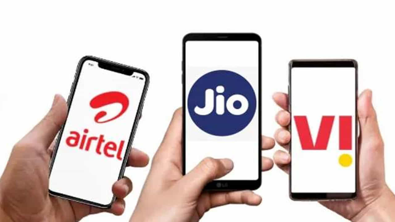 Recharge Plan Validity: দেশের সব টেলিকম সংস্থার রিচার্জ প্ল্যানের মেয়াদ ৩০ দিনের পরিবর্তে ২৮ দিন কেন হয়? Recharge Plan Validity: দেশের সব টেলিকম সংস্থার রিচার্জ প্ল্যানের মেয়াদ ৩০ দিনের পরিবর্তে ২৮ দিন কেন হয়?